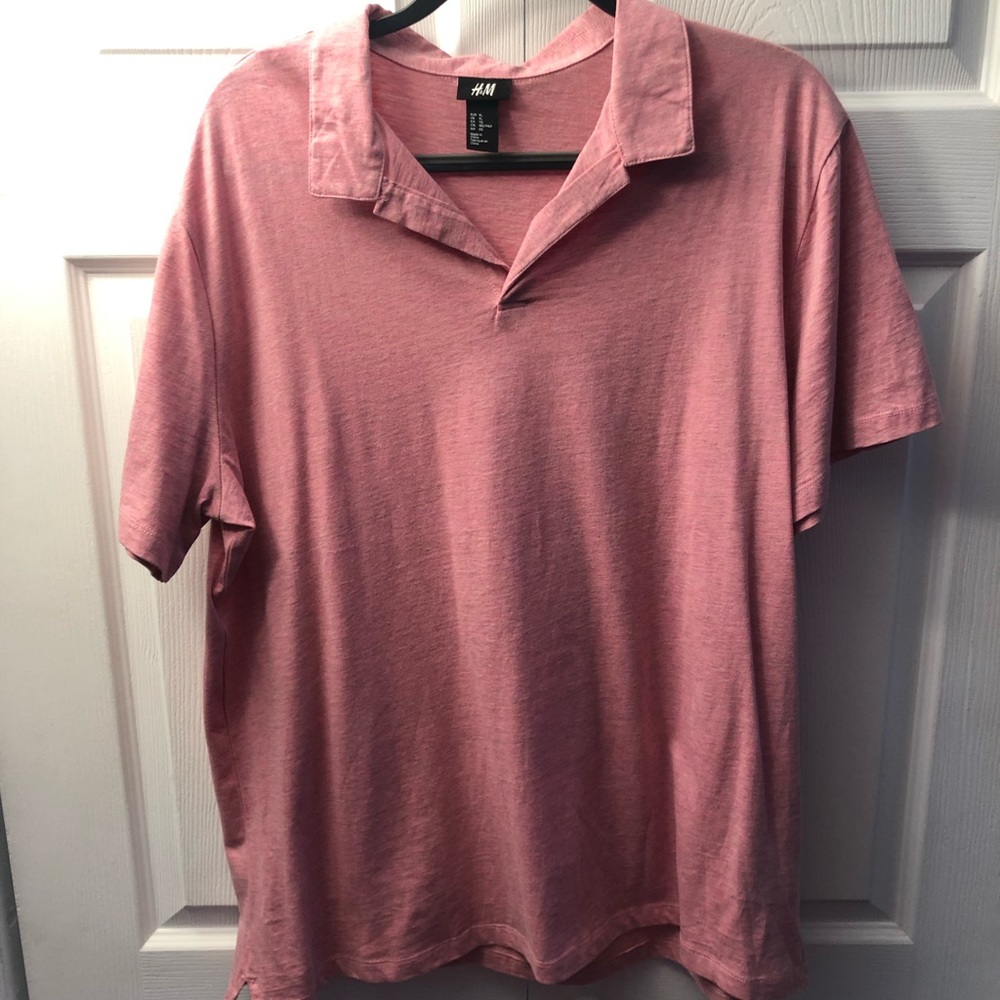 V-neck polo